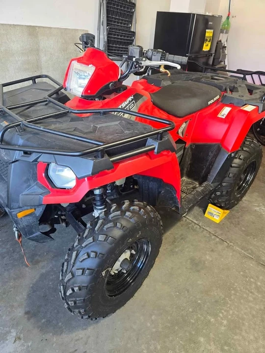 2017 Polaris - Image 2 of 9
