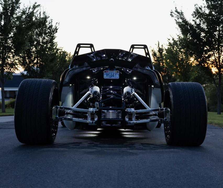 2017 Polaris Slingshot - Image 14 of 31