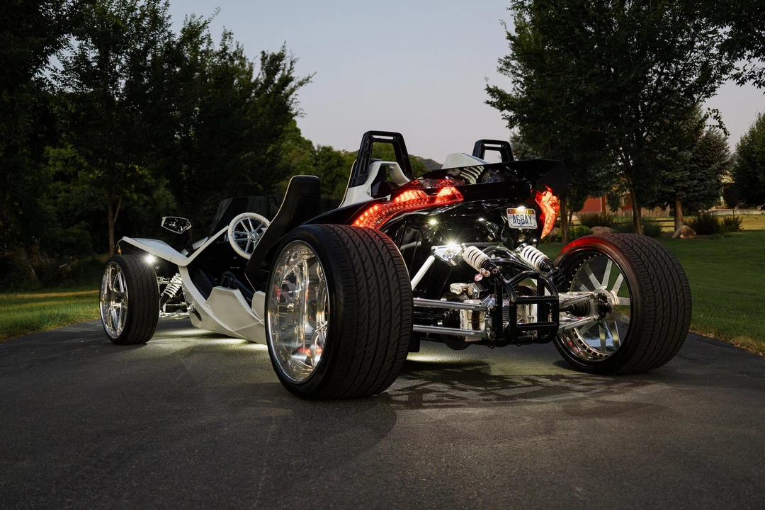2017 Polaris Slingshot - Image 11 of 31