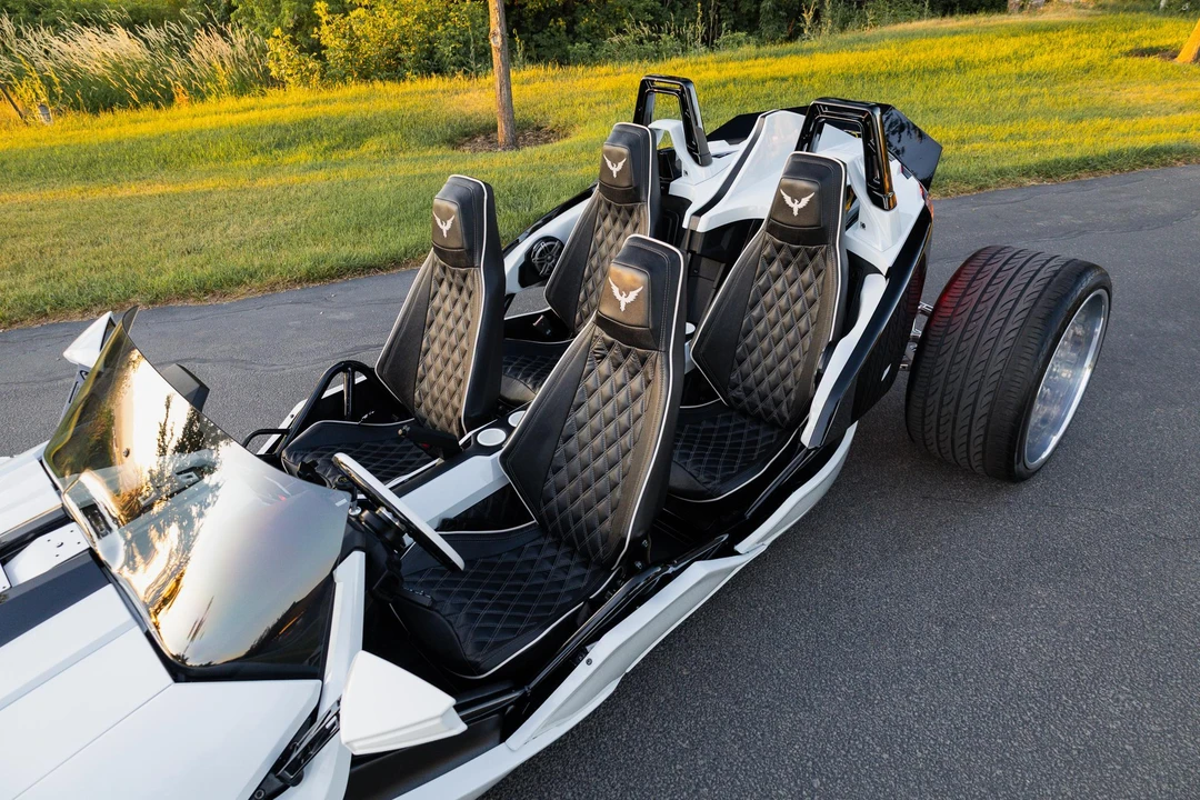 2017 Polaris Slingshot - Image 30 of 31