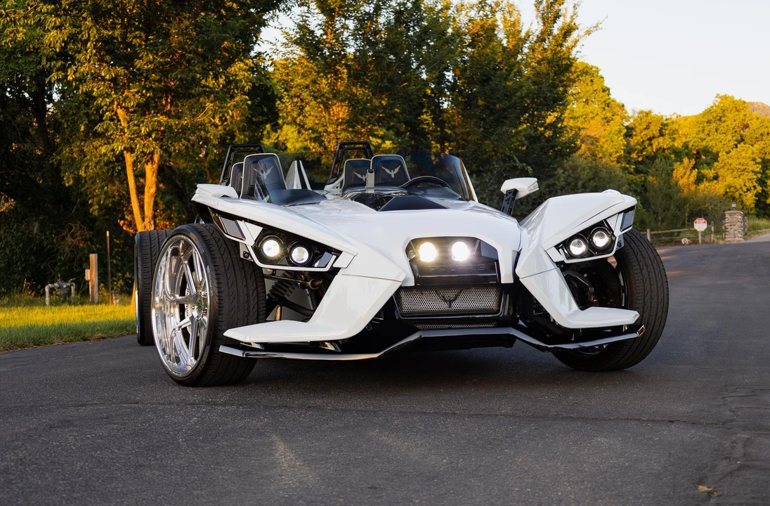 2017 Polaris Slingshot - Image 23 of 31