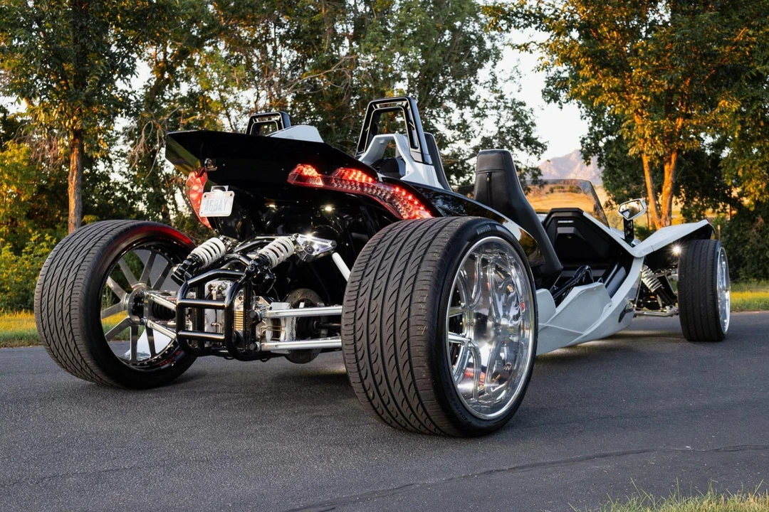 2017 Polaris Slingshot - Image 4 of 31