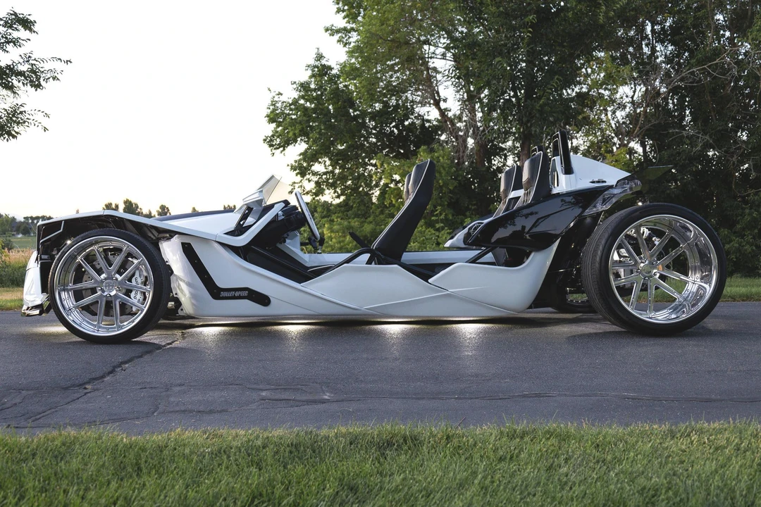 2017 Polaris Slingshot - Image 3 of 31