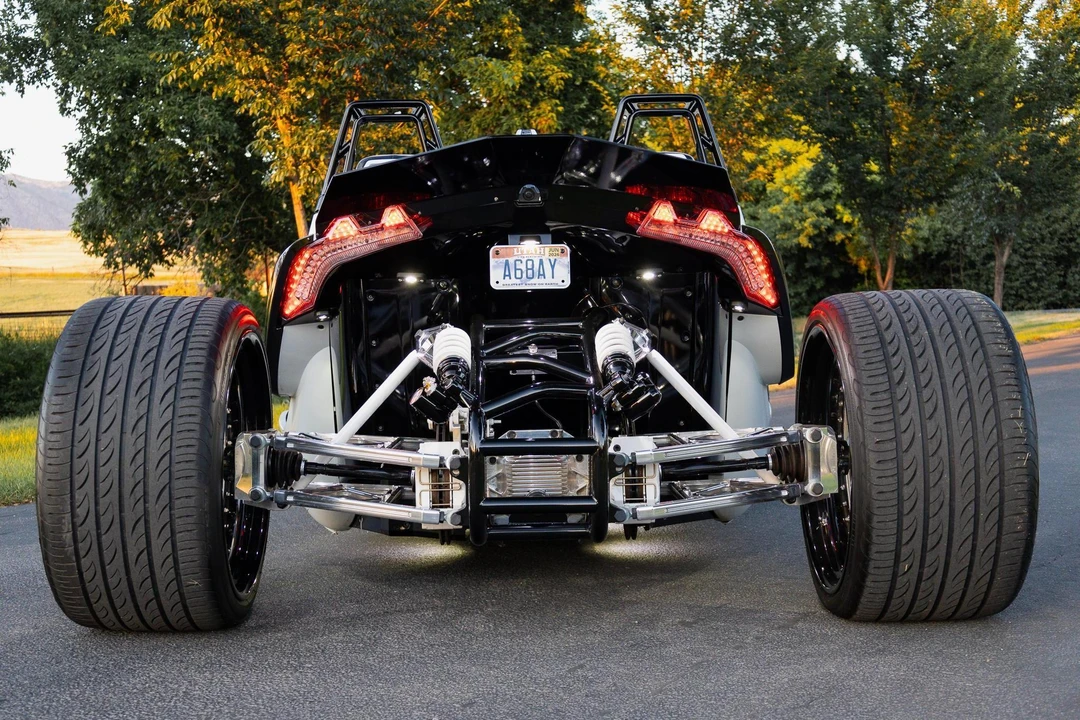2017 Polaris Slingshot - Image 5 of 31