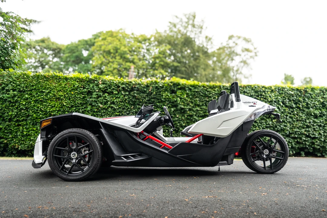 2017 Polaris Slingshot - Image 4 of 31