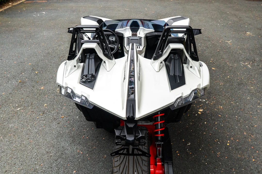 2017 Polaris Slingshot - Image 12 of 31