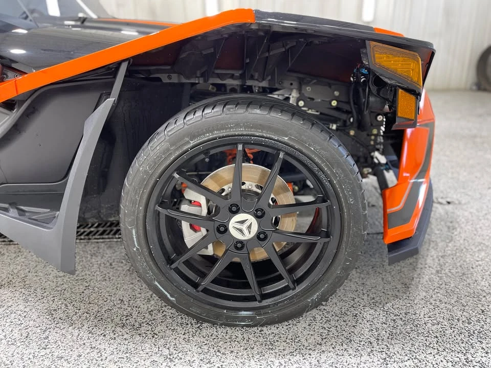 2017 Polaris Slingshot - Image 19 of 21