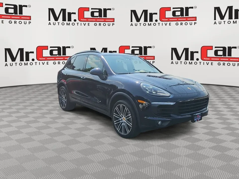 2017 Porsche 958 Cayenne S - Image 5 of 17