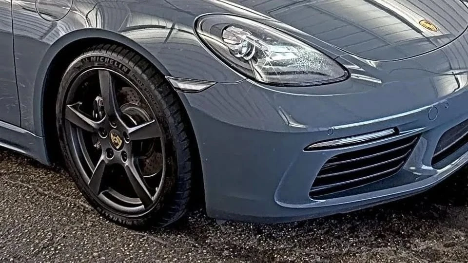 2017 Porsche 718 Boxster - Image 9 of 14