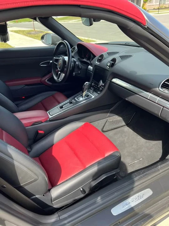 2017 Porsche 718 Boxster - Image 10 of 13