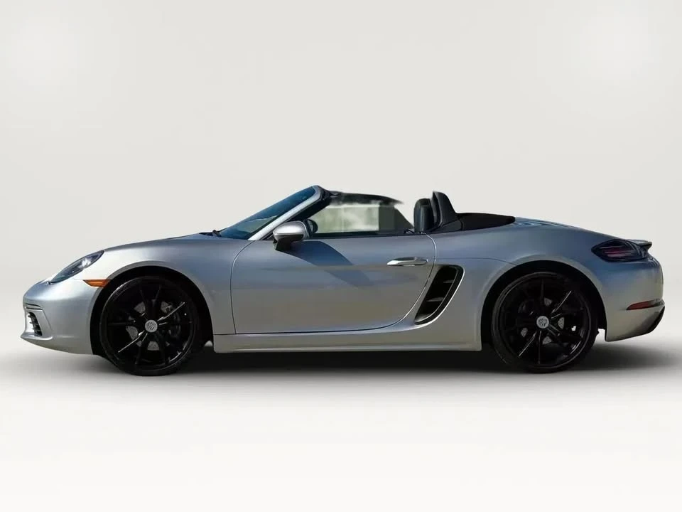 2017 Porsche 718 Boxster - Image 8 of 15