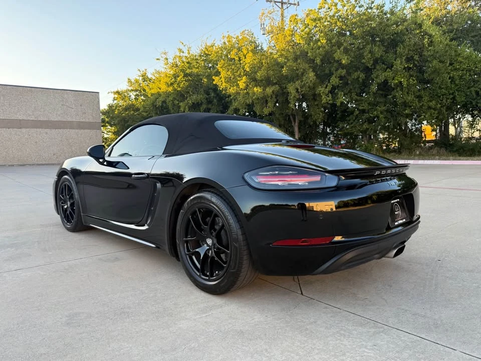 2017 Porsche 718 Boxster - Image 7 of 17