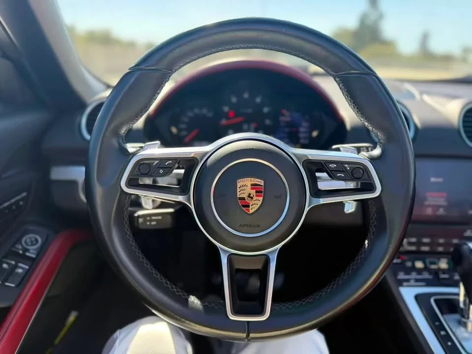 2017 Porsche 718 Boxster - Image 11 of 15