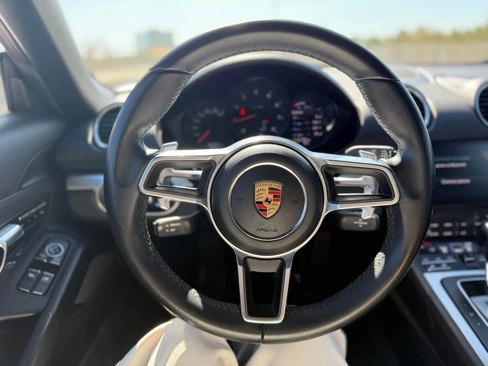 2017 Porsche 718 Boxster - Image 14 of 19