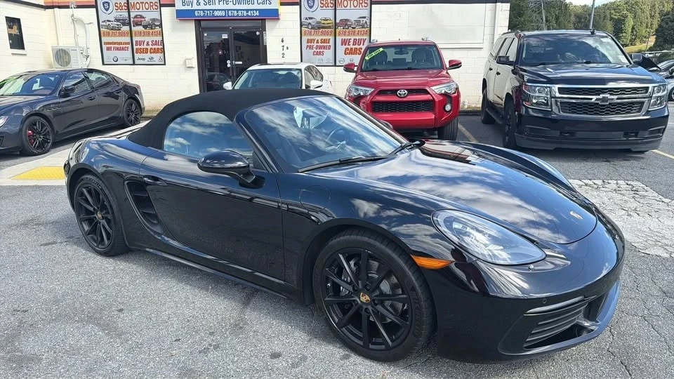 2017 Porsche 718 Boxster - Image 9 of 20