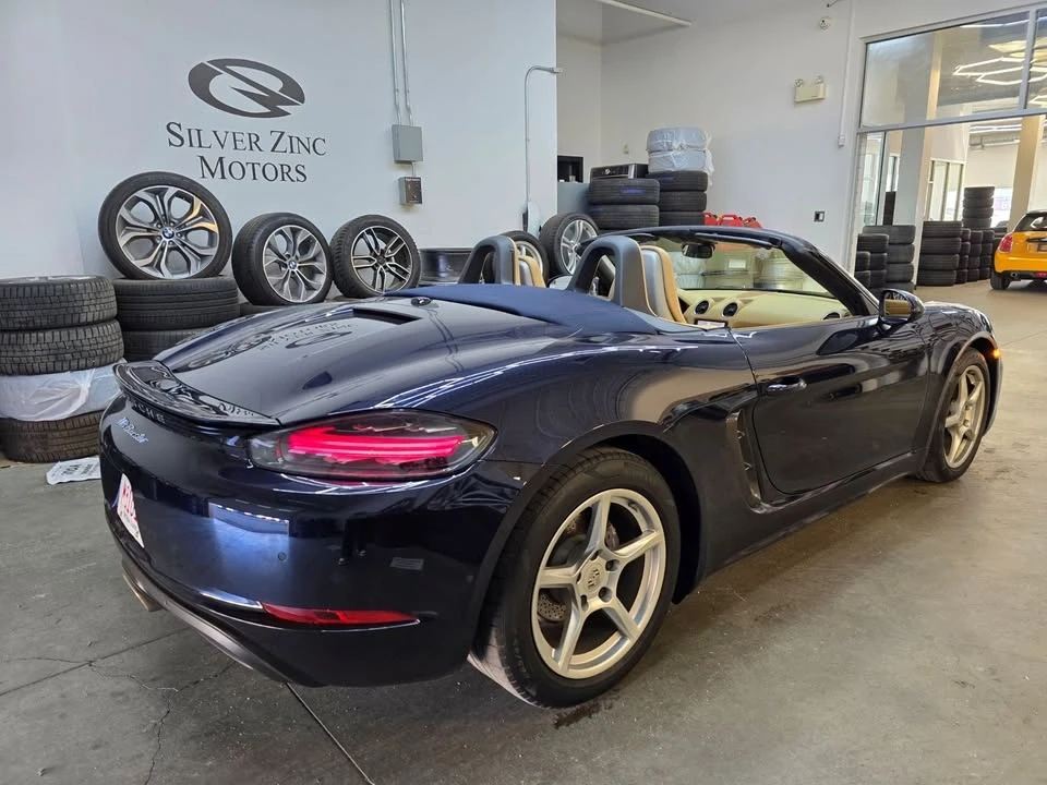 2017 Porsche 718 Boxster - Image 16 of 18