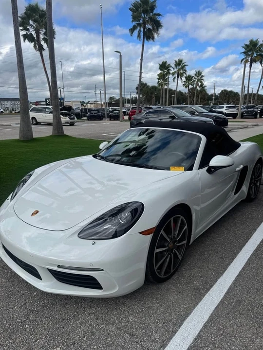 2017 Porsche 718 Boxster - Image 4 of 7