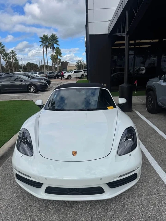 2017 Porsche 718 Boxster - Image 2 of 7