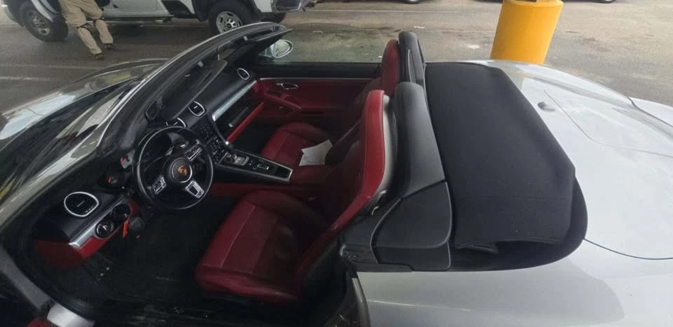 2017 Porsche 718 Boxster - Image 4 of 4