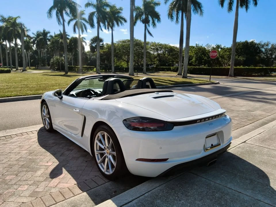 2017 Porsche 718 Boxster - Image 12 of 20