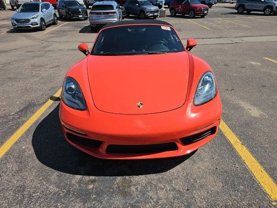 2017 Porsche 718 Boxster - Image 8 of 20