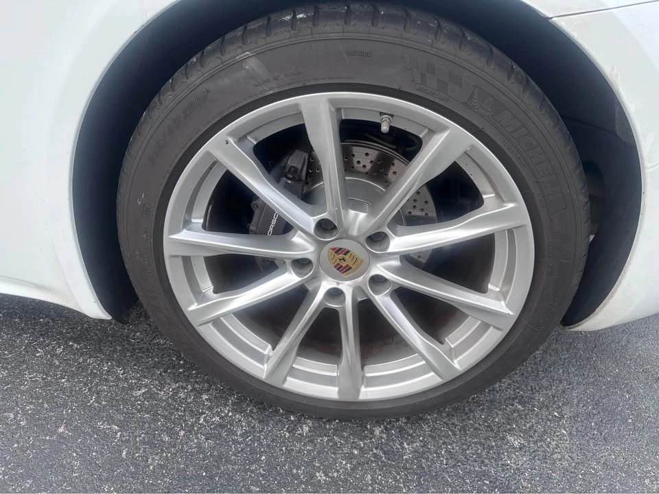 2017 Porsche 718 Boxster - Image 5 of 10