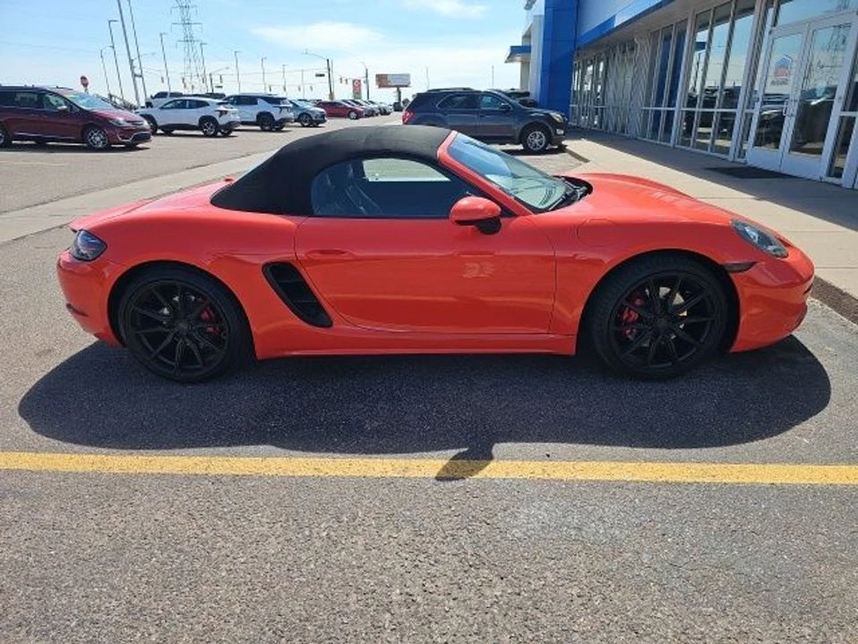 2017 Porsche 718 Boxster - Image 2 of 20