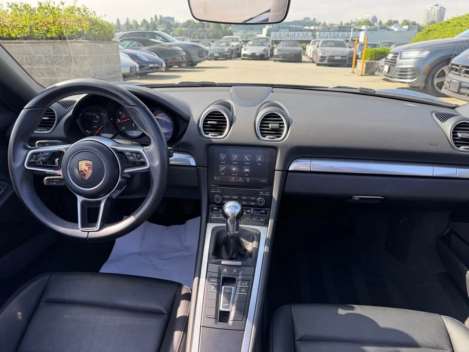 2017 Porsche 718 Boxster - Image 14 of 19