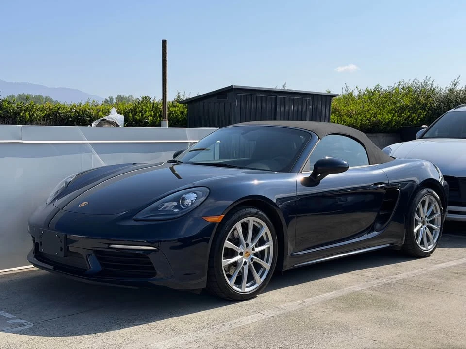 2017 Porsche 718 Boxster - Image 18 of 19