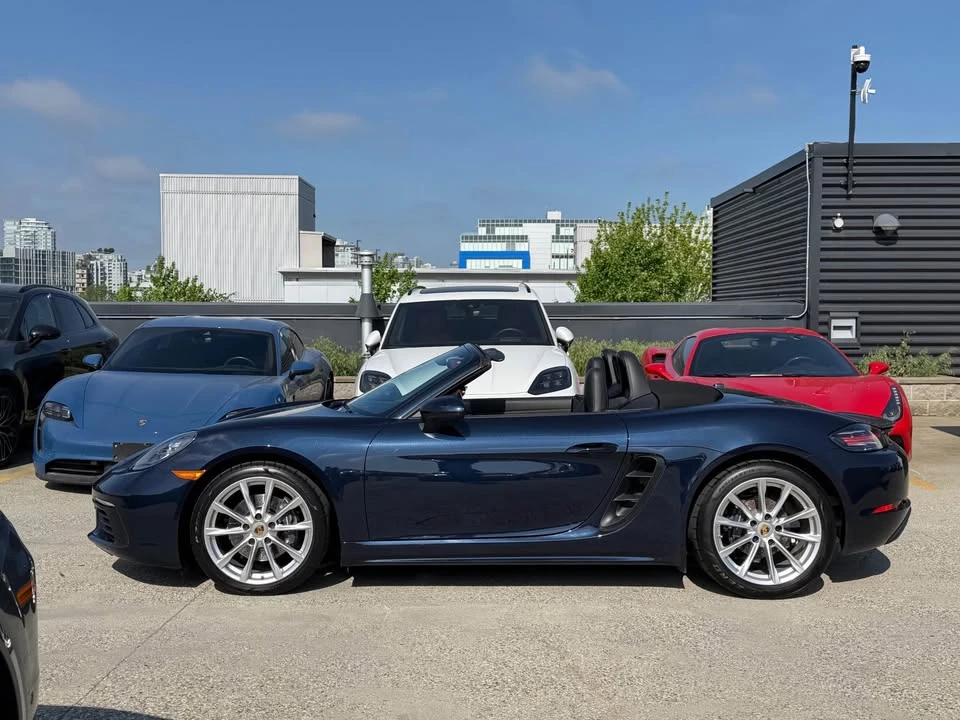 2017 Porsche 718 Boxster - Image 7 of 19