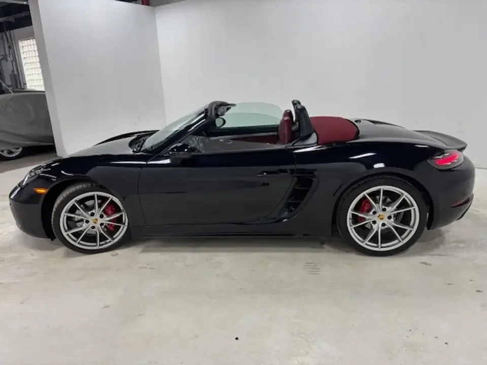 2017 Porsche 718 Boxster - Image 4 of 20