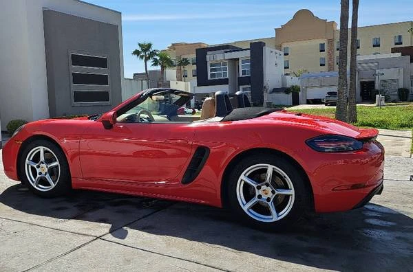 2017 Porsche 718 Boxster - Image 2 of 4