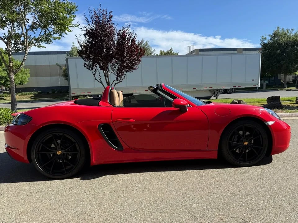 2017 Porsche 718 Boxster - Image 4 of 20