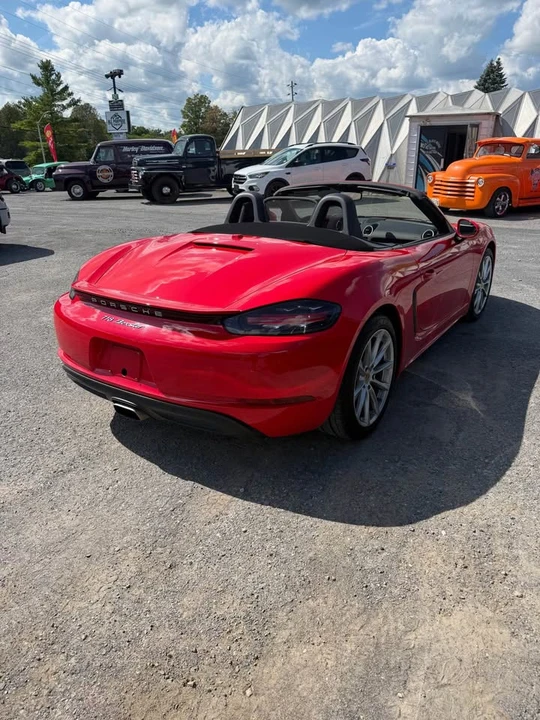 2017 Porsche 718 Boxster - Image 4 of 5