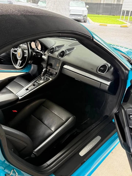 2017 Porsche 718 Boxster - Image 10 of 13
