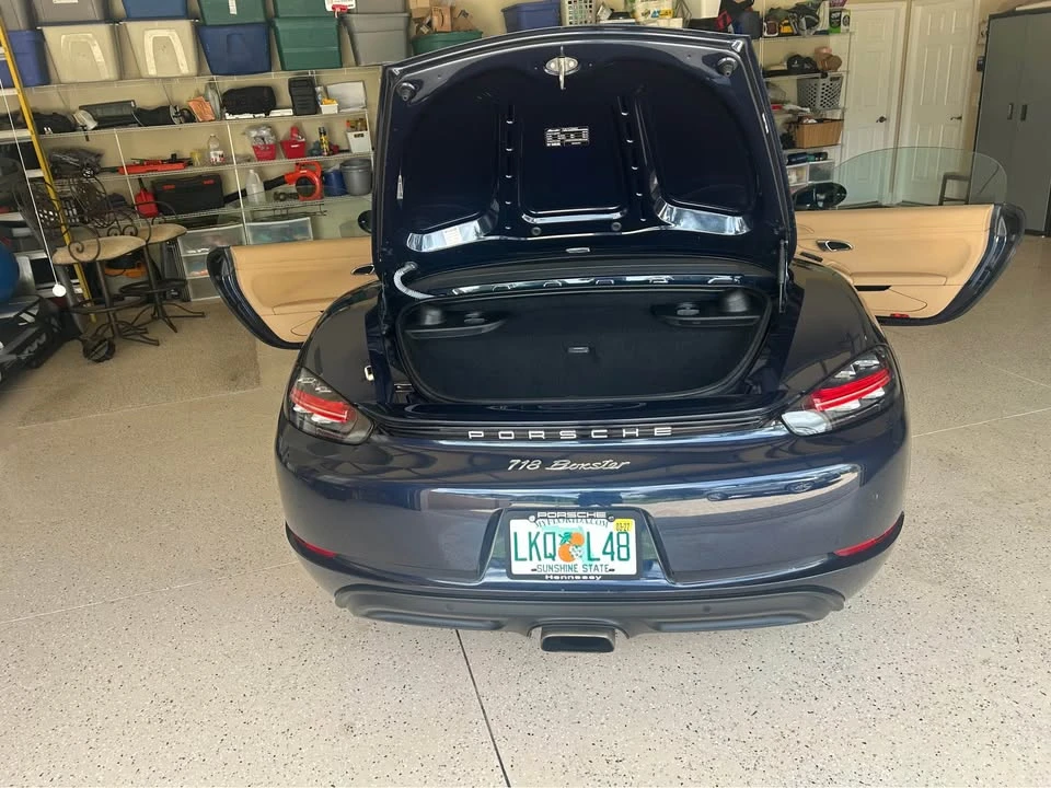 2017 Porsche 718 Boxster - Image 12 of 15