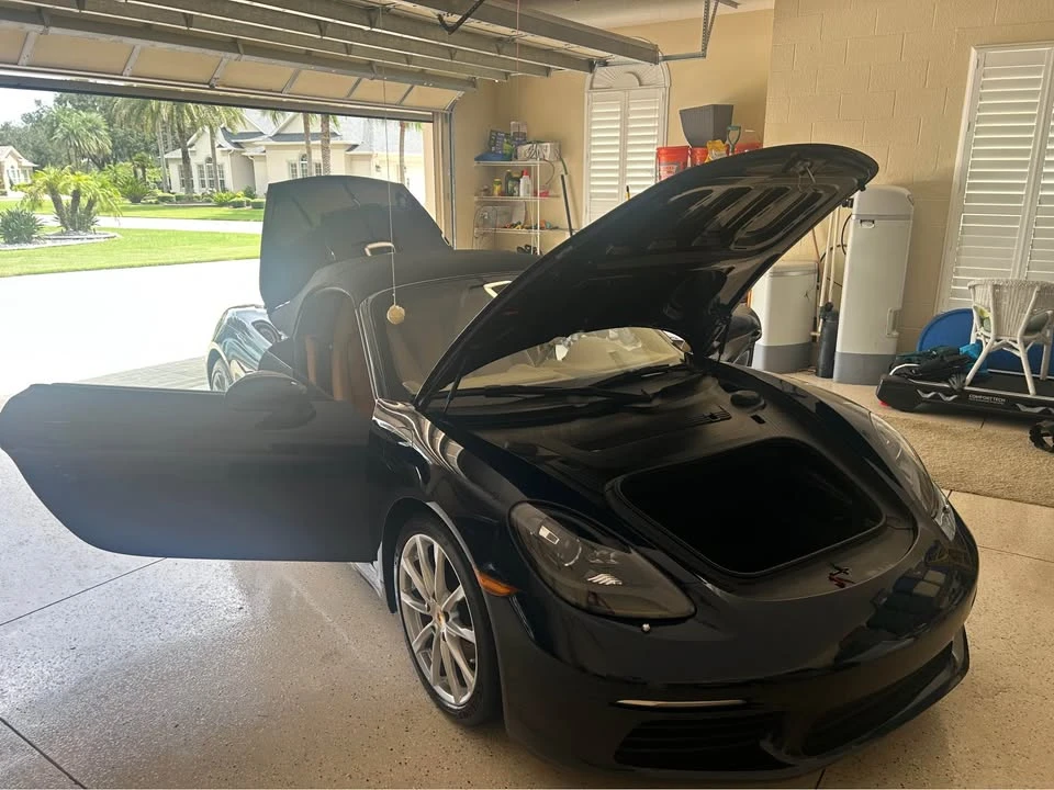 2017 Porsche 718 Boxster - Image 14 of 15