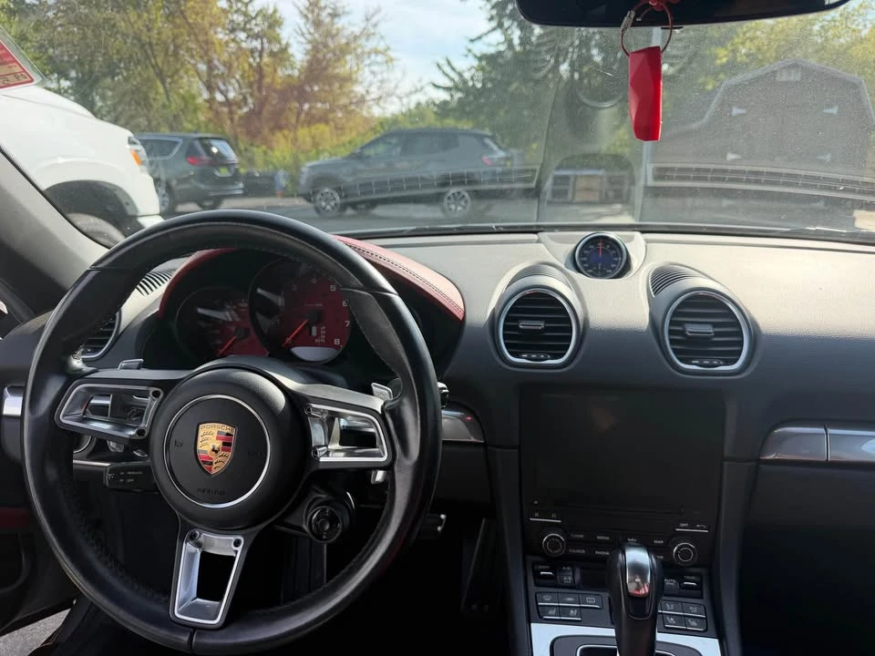 2017 Porsche 718 Boxster - Image 4 of 7