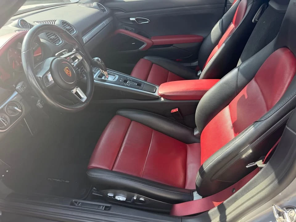 2017 Porsche 718 Boxster - Image 6 of 7