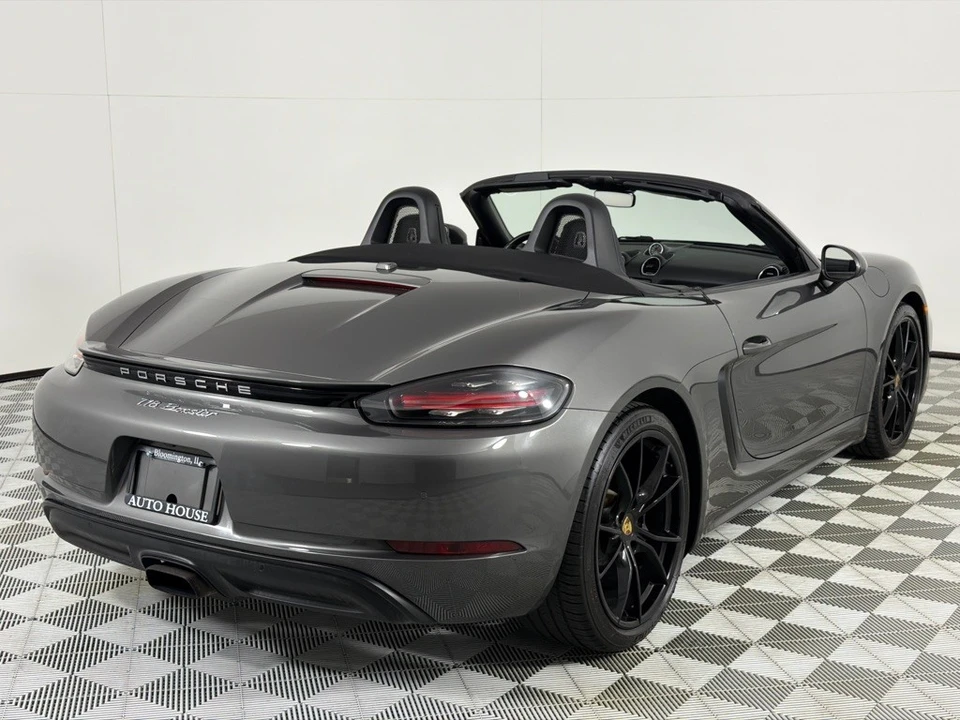 2017 Porsche 718 Boxster - Image 5 of 12
