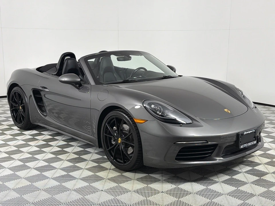 2017 Porsche 718 Boxster - Image 3 of 12