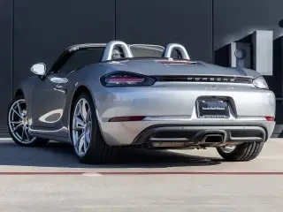 2017 Porsche 718 Boxster - Image 3 of 4