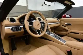 2017 Porsche 718 Boxster - Image 8 of 9