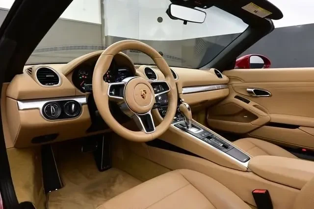 2017 Porsche 718 Boxster - Image 9 of 9
