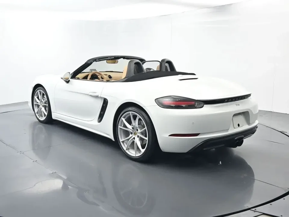 2017 Porsche 718 Boxster - Image 3 of 7