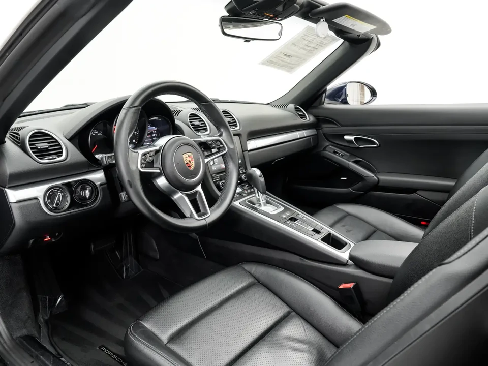 2017 Porsche 718 Boxster - Image 4 of 6