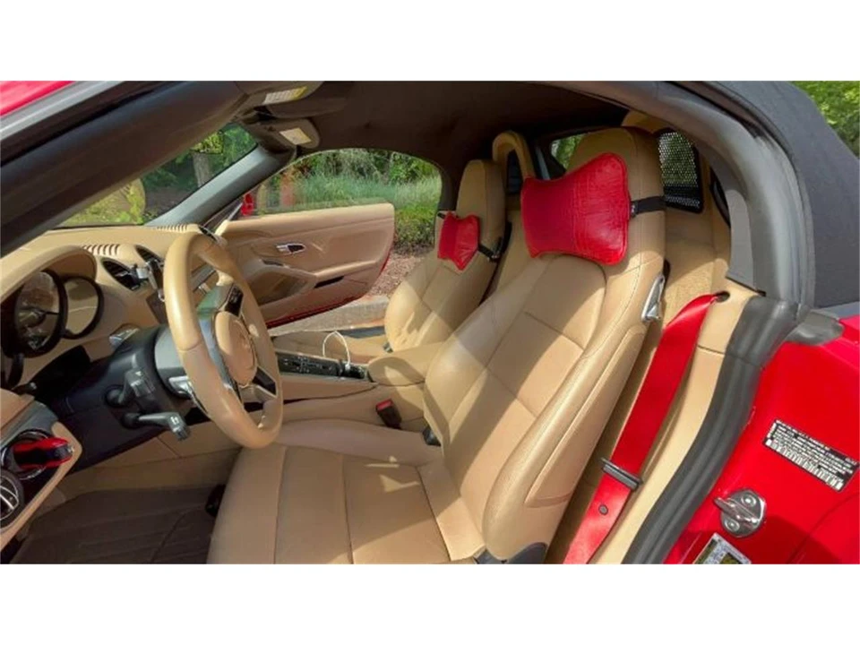 2017 Porsche 718 Boxster - Image 9 of 13
