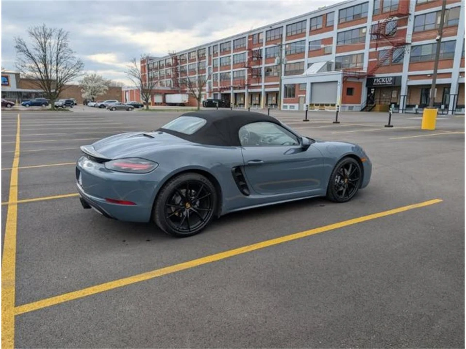 2017 Porsche 718 Boxster - Image 8 of 12