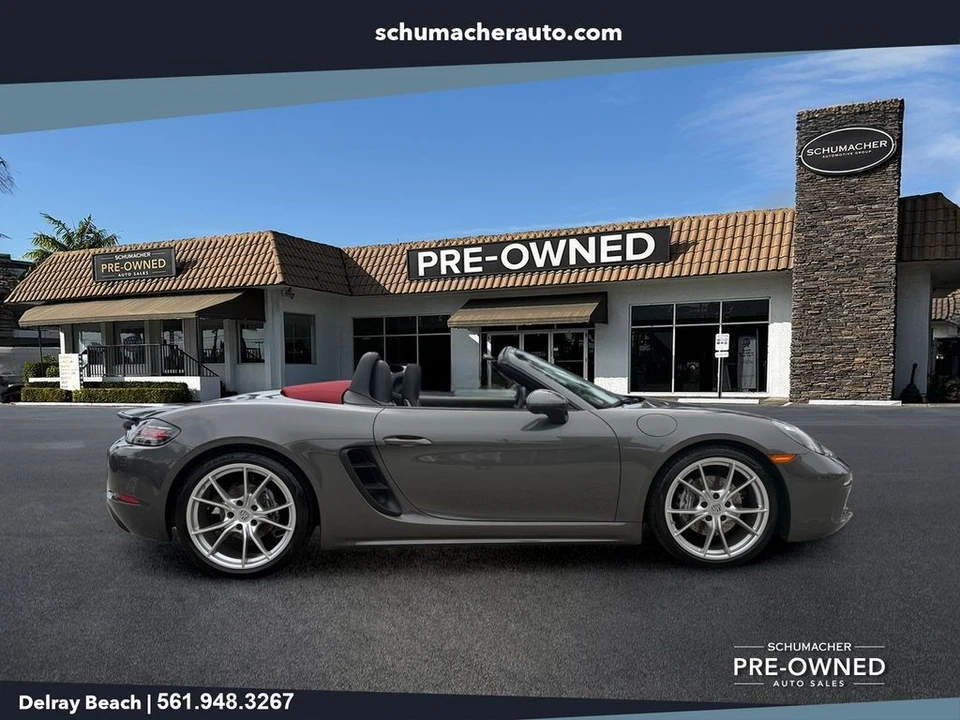 2017 Porsche 718 Boxster - Image 8 of 25