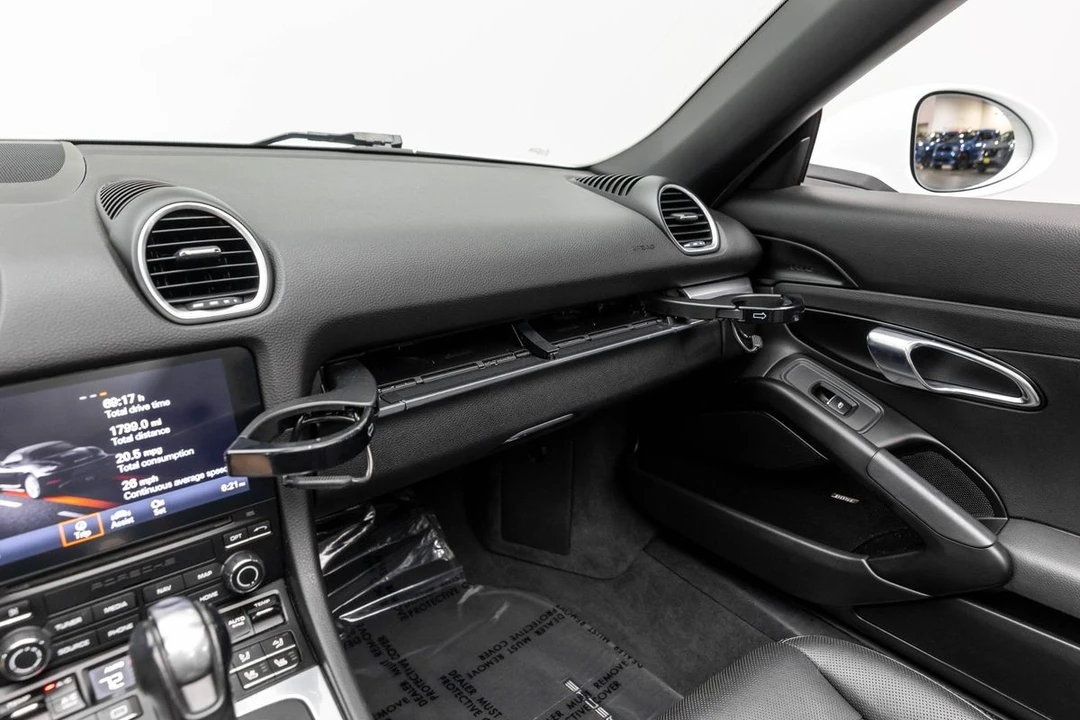 2017 Porsche 718 Boxster - Image 23 of 31